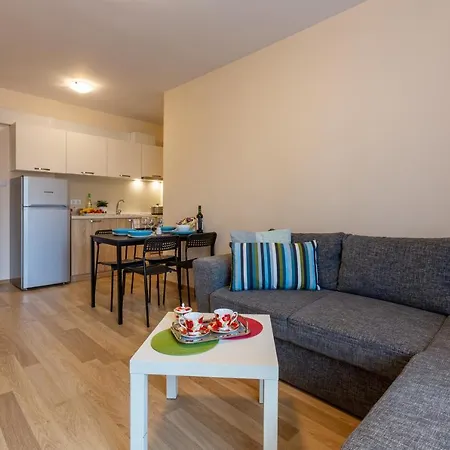 Appartement Flora Burgas Stad