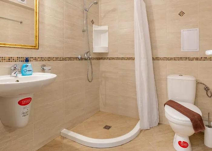 Flora アパート ブルガス